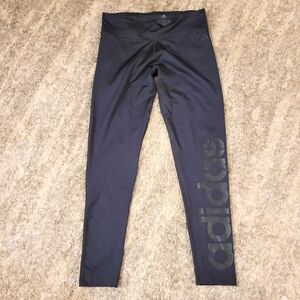 Adidas Womens  Charcoal Leggings Size Large.